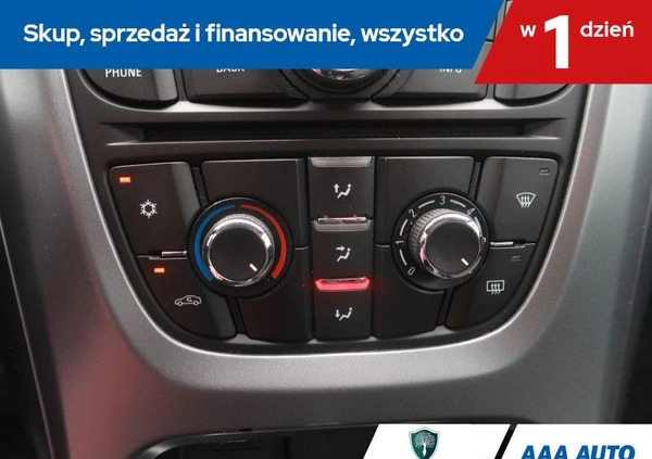 Opel Astra cena 36000 przebieg: 158018, rok produkcji 2014 z Głuszyca małe 191